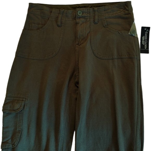 Faded Glory Dark Olive 5 Pocket Cargo Capri Jeans with Tie Bow at Hem Size 6 NWT - Picture 2 of 5